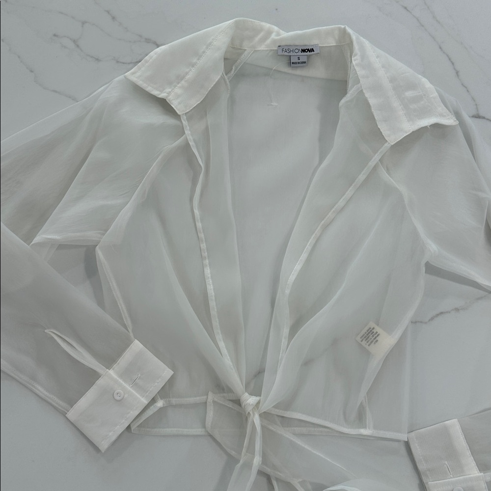 Fashion Nova Sheer Organza Tie-Front Crop Top - White Metallic Detail - Size S